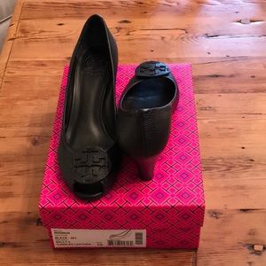 Tory Burch Sally 2 Tumbled Leather Wedge